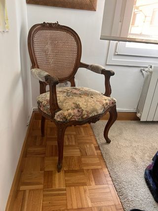 2 Sillas Isabelinas - Madera y Ratán