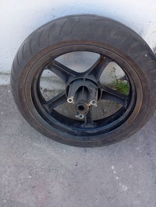 Rueda Delantera Yamaha Aerox
