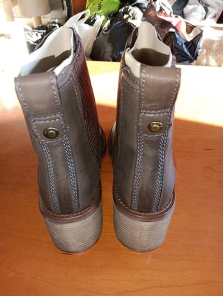 Botas Clarks Marrón - Talla 37.5