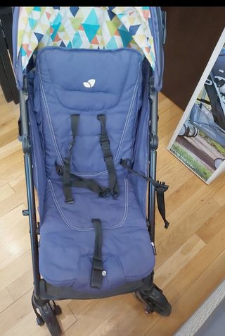 Silla de paseo ligera Joie