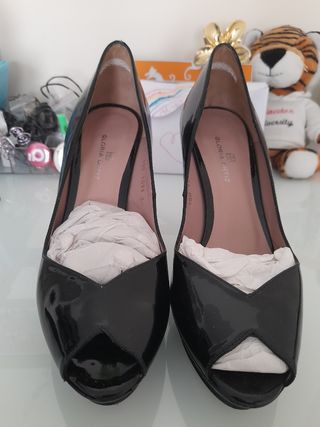 Zapatos negros tacón alto 38, marca Gloria Ortiz