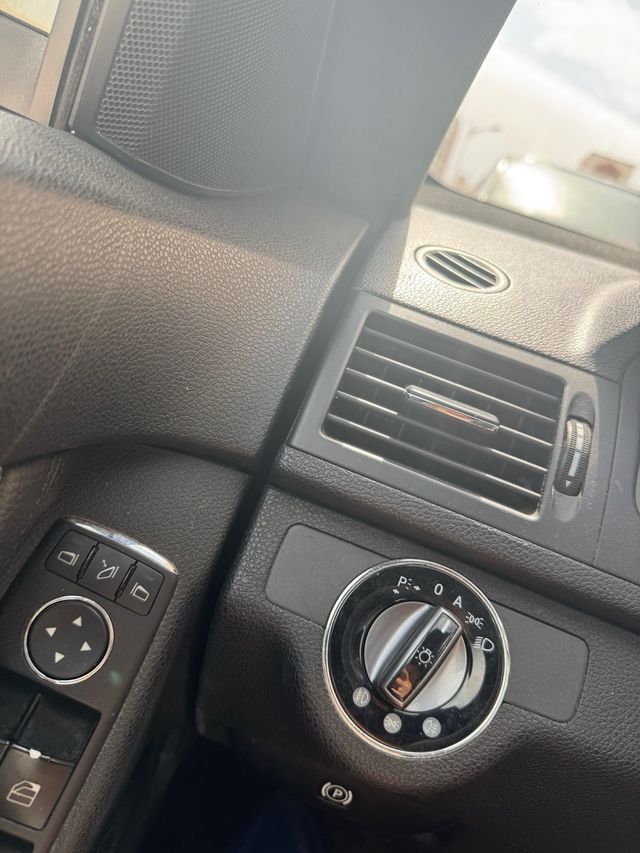 Mercedes-Benz Clase C 2008 ¡¡Pack AMG!!