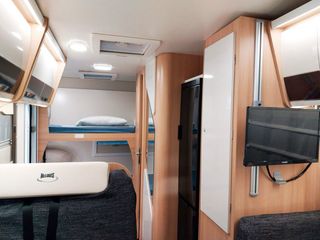 Autocaravana en alquiler 7 plazas