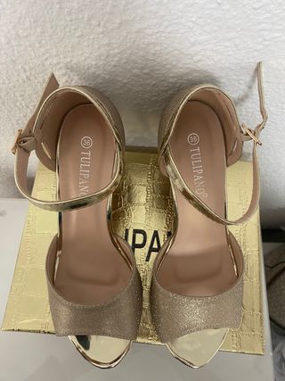 Tacones dorados fiesta talla 36
