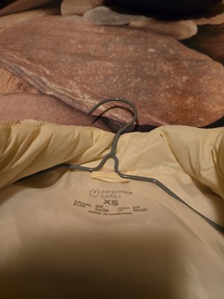 Chaleco acolchado beige