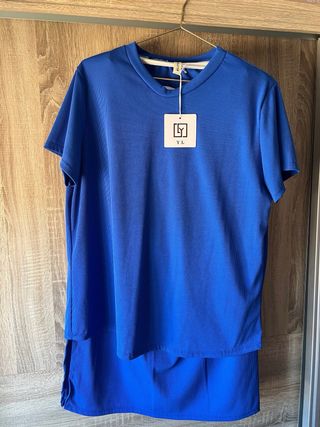 Conjunto falda y camiseta mujer