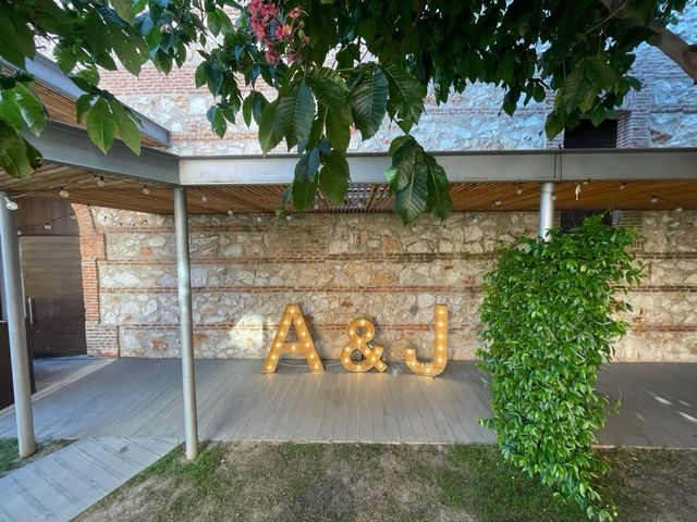 Alquiler Iniciales boda A&J luces LED