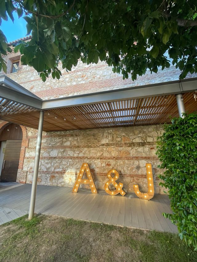 Alquiler Iniciales boda A&J luces LED