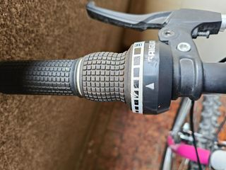 Bicicleta niña 24" blanca.