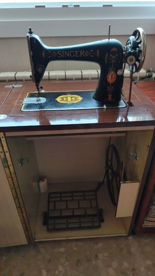 Máquina coser Singer Antigua
