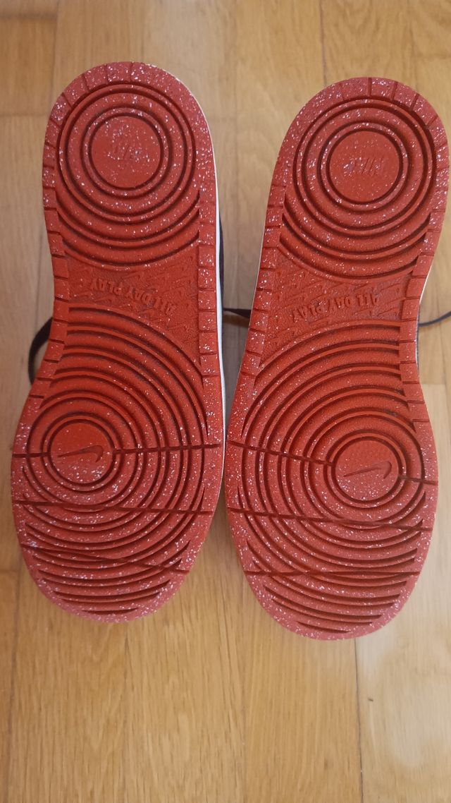 Lote de ropa y Zapatillas 40€