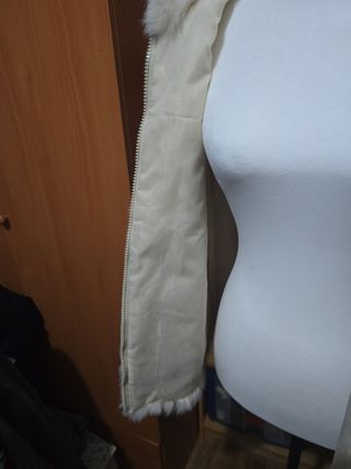 Chaleco de piel  beige