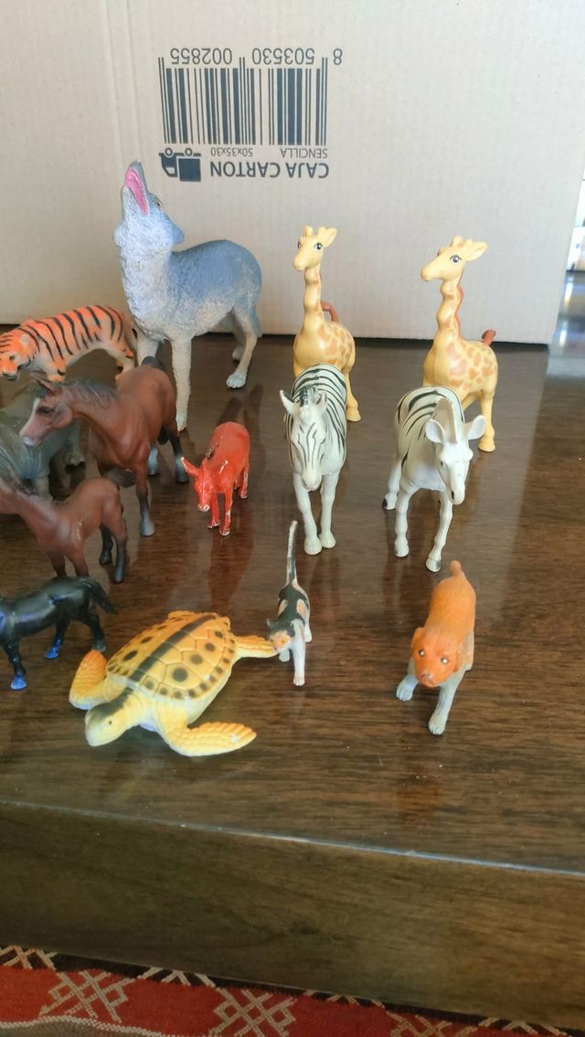 Lote de animales de juguete – granja, selva y mar