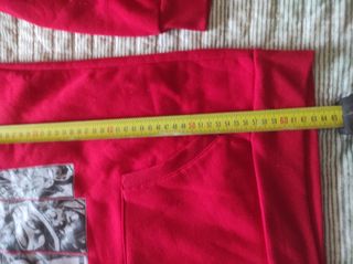 Sudadera roja JoJo's