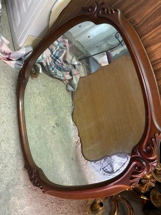 Espejo antiguo de madera