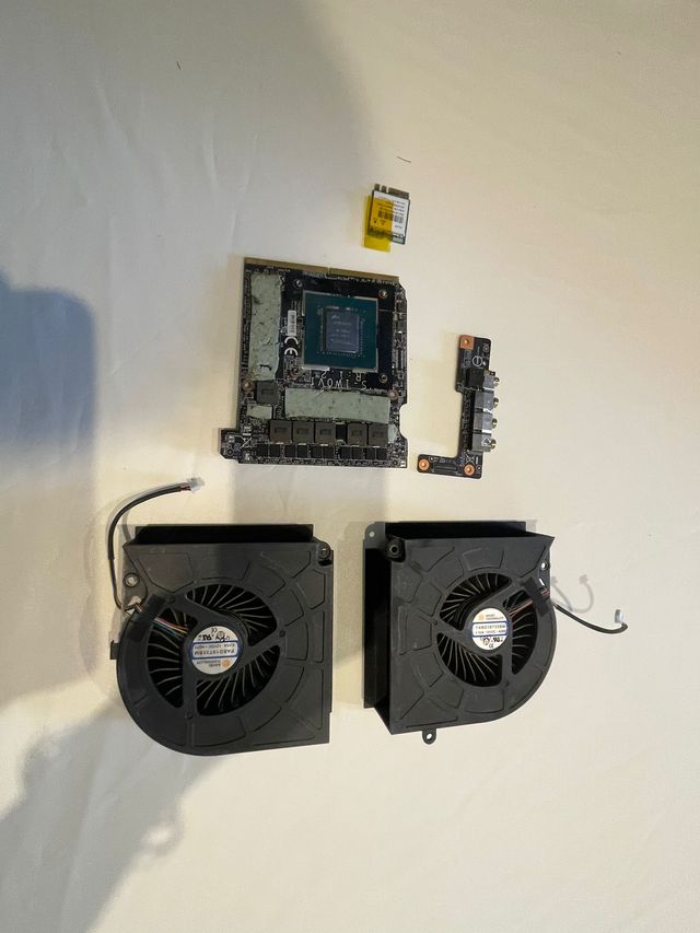 Despiece portatil MSI