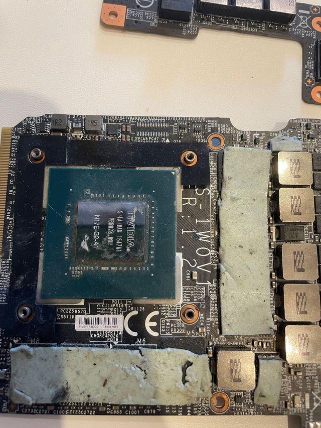 Despiece portatil MSI