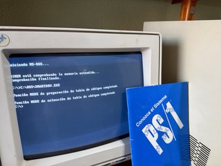 Ordenador Vintage IBM PS/1 2168-552