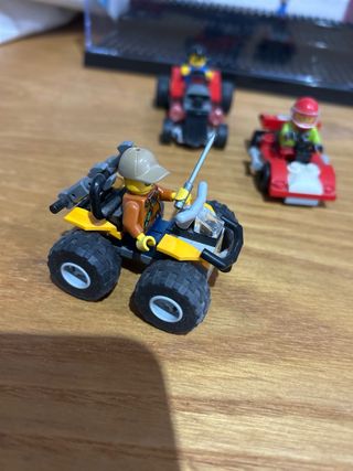 7 Vehículos LEGO: Coches y Moto