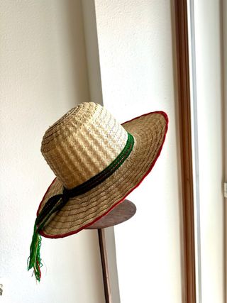 Sombrero regional de paja