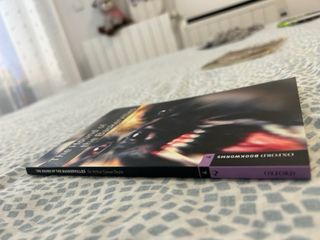 Oxford Bookworms Library: The Hound of the Bask...