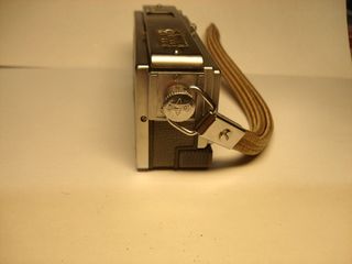 Camara espia Mamiya-Sekor  Revue