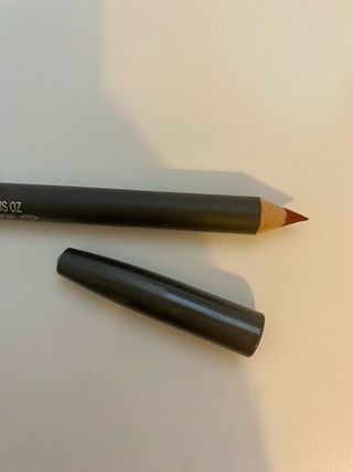 Perfilador labios MAC Brick 