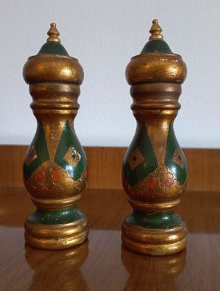 Antichi coppia di sale e pepe