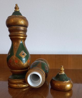 Antichi coppia di sale e pepe