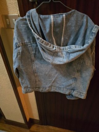 Chaqueta vaquera SHEIN 