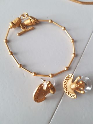 Conjunto oro dios mejicano