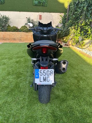 Yamaha TMAX 560 (2021) - Impecable