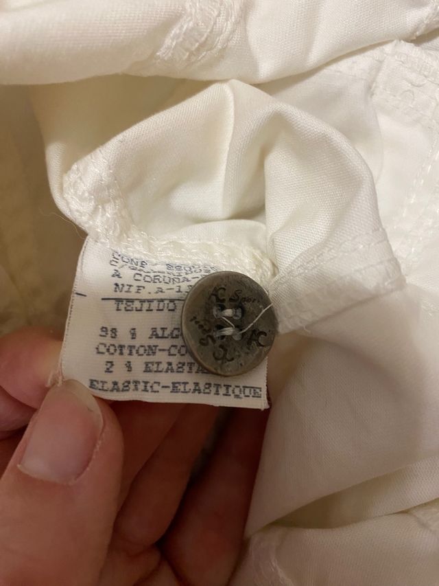 Falda blanca cintura alta. talla 40.