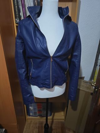 Chamarra piel azul talla M