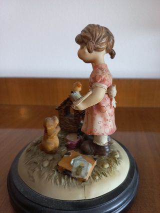 Statuina con piedistallo