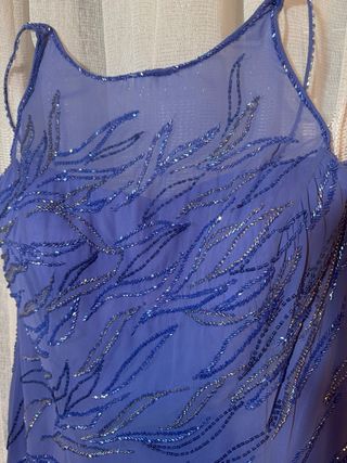 Vestido azul pedrería