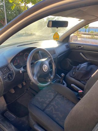 Volkswagen Golf 1998