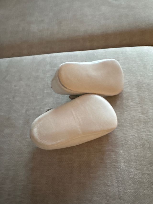 Zapatos bebé piel, talla 17