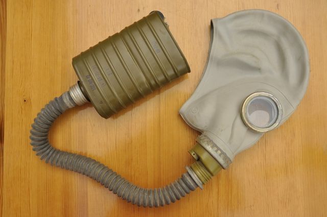 Máscara antigas soviética SHM-41