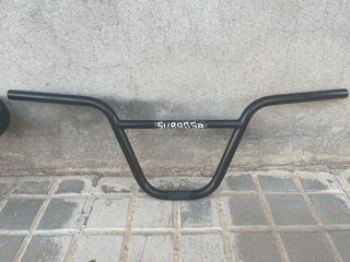 Sillín y manillar BMX Subrosa negros