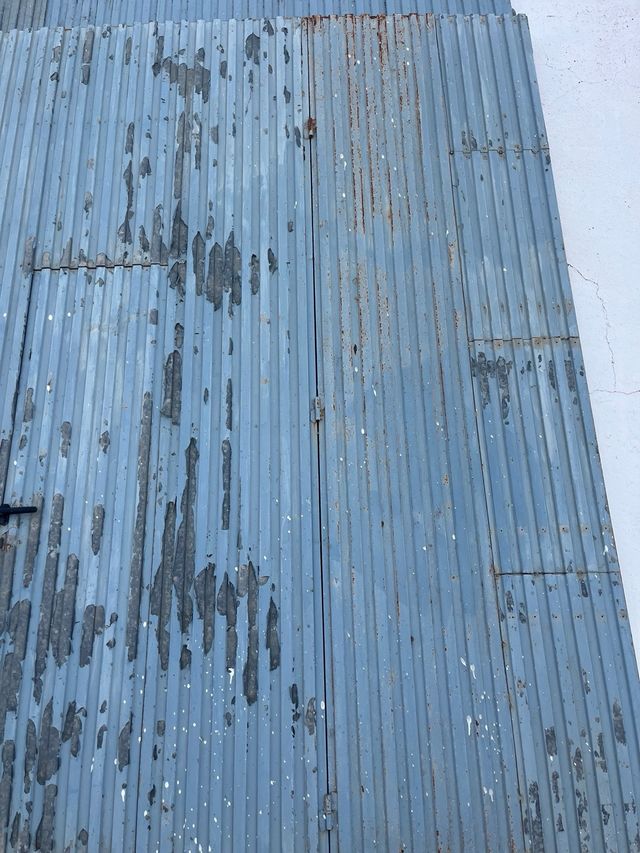 Puerta metálica garaje 