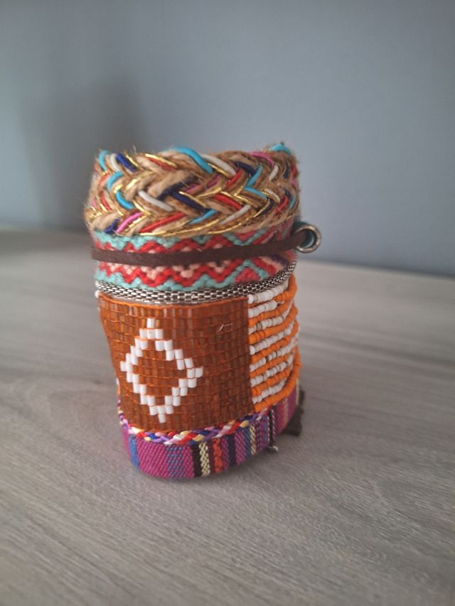 Pulsera boho multicolor