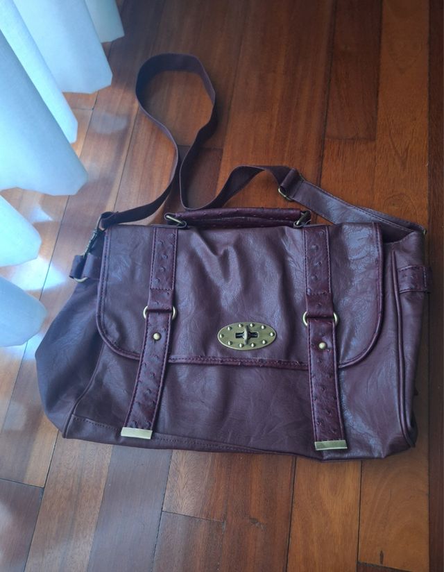 Bolso bandolera granate