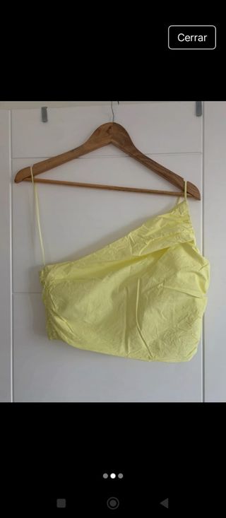 Top Zara amarillo asimétrico