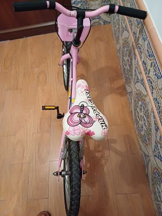 Bicicleta niña 6 años, usada poco