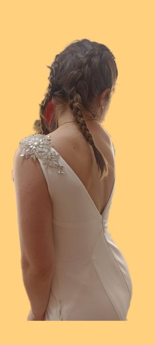 SE VENDE VESTIDO DE NOVIA-Elegancia y romanticismo
