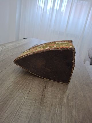 Plancha antigua de carbón