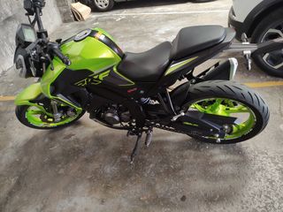 KEEWAY RKF 125cc Motocicleta Verde