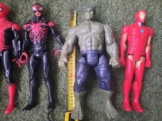 6 Figuras Superhéroes Marvel