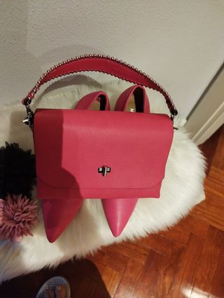 Zapatos y bolso fucsia